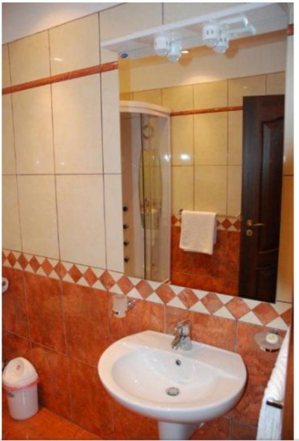 Hotel Casa Optima Oradea Exterior foto